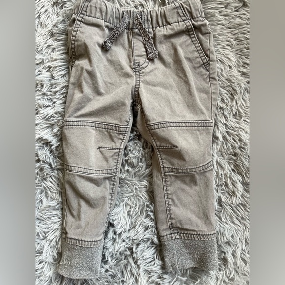 3 pairs of Cat & Jack Toddler joggers - Picture 2 of 16